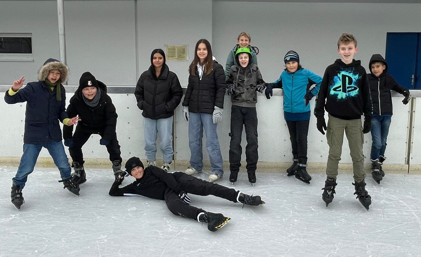 Eislaufen Gruppenfoto